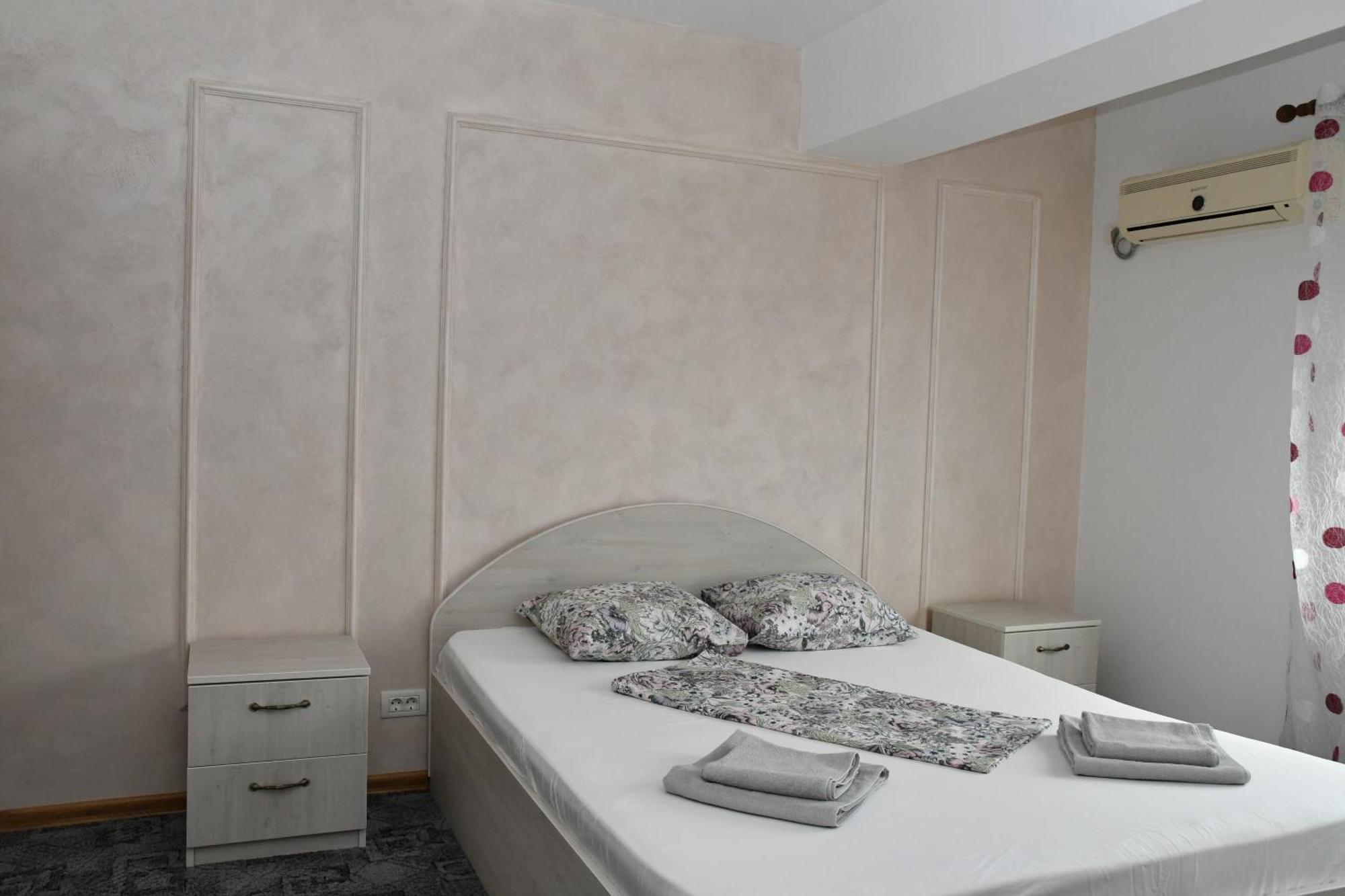 Apartament Luxury - Promenada Mall كرايوفا المظهر الخارجي الصورة