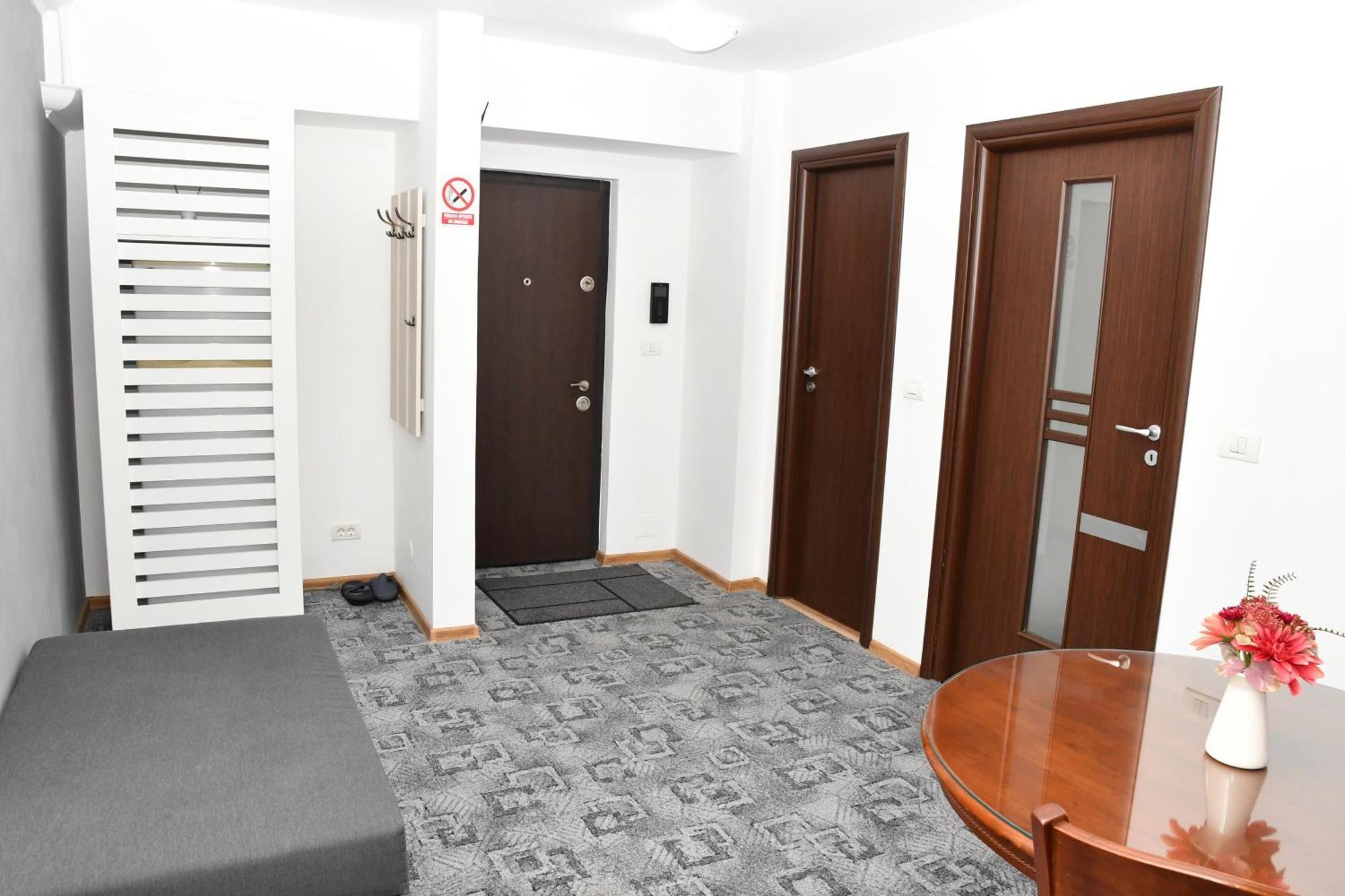 Apartament Luxury - Promenada Mall كرايوفا المظهر الخارجي الصورة