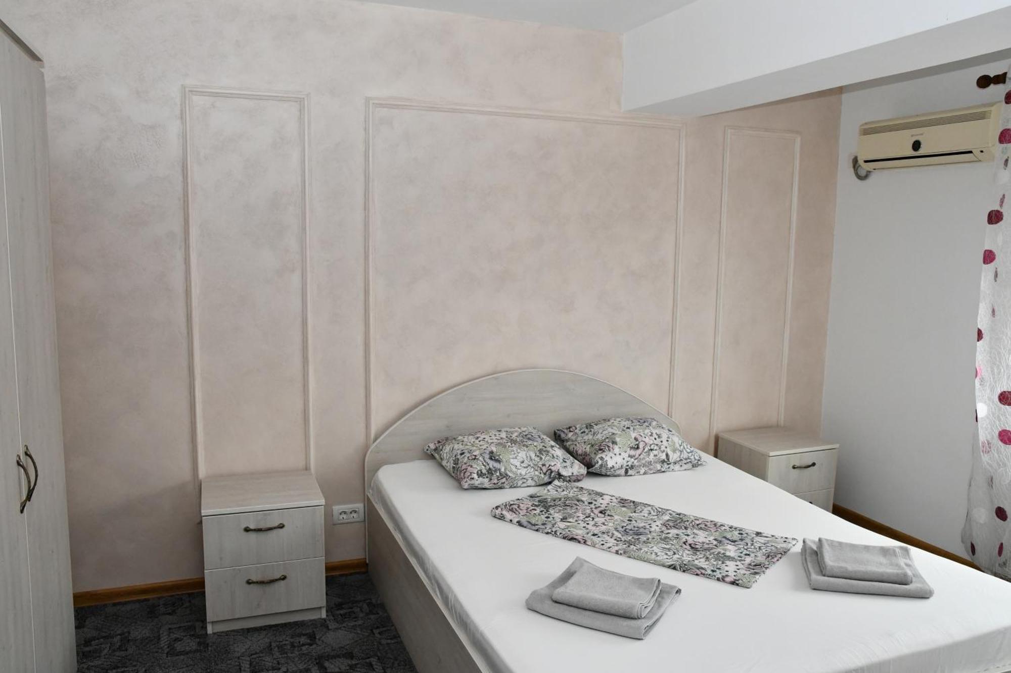 Apartament Luxury - Promenada Mall كرايوفا المظهر الخارجي الصورة
